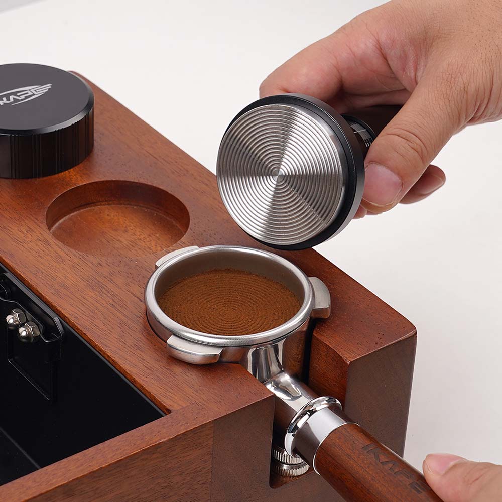 Adjustable-Pressure Calibrated Spring Tamper