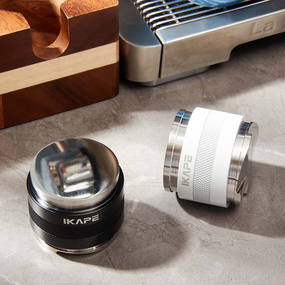 2-in-1 Distributor and Tamper - Adjustable Depth
