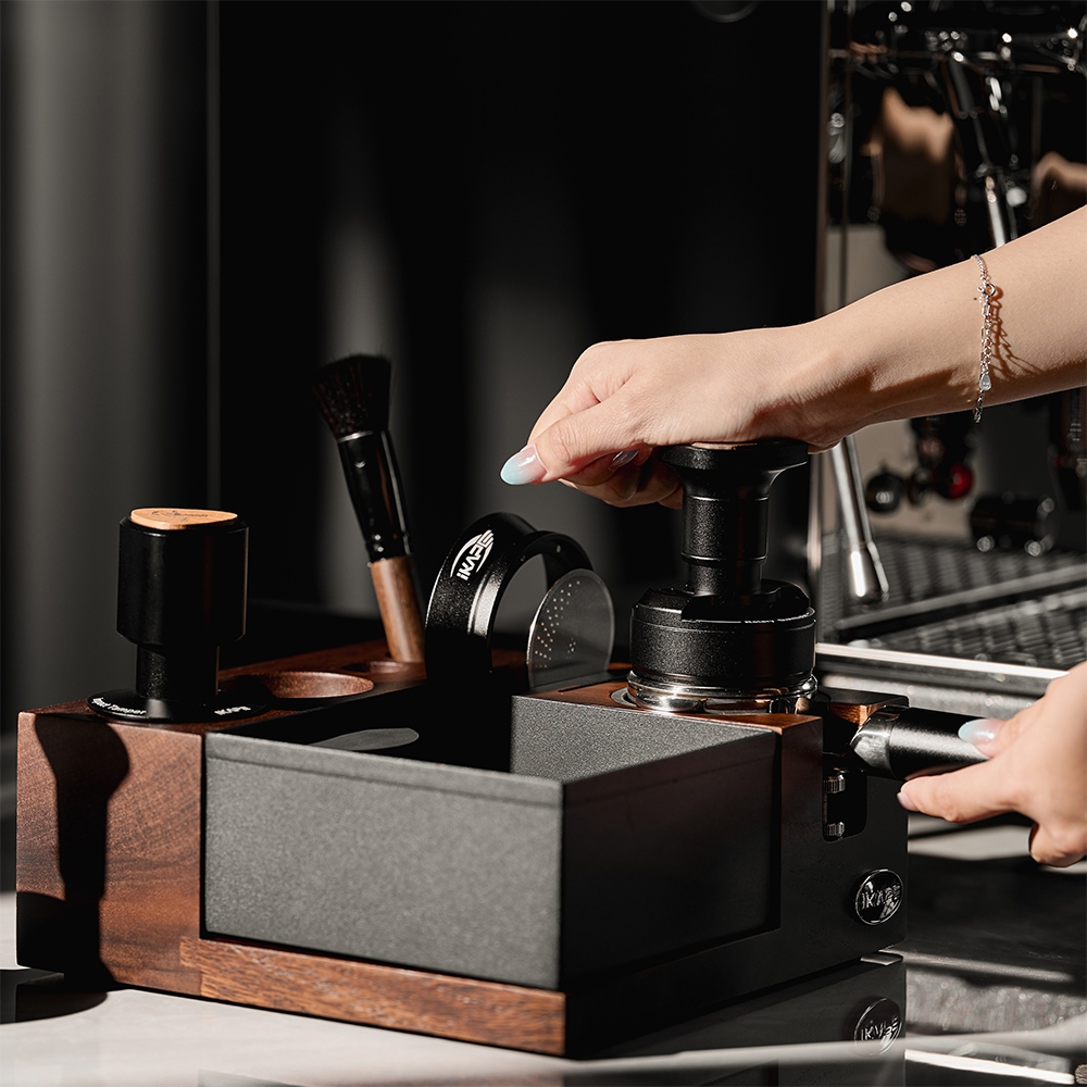 UniPress Distributor and Tamper in One