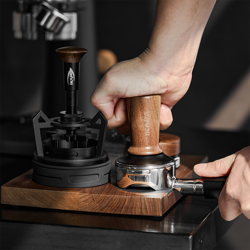 Calibrated Tamper V3 - Wooden Handle, Black Base